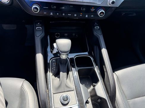 Used 2025 Kia Telluride S image 10