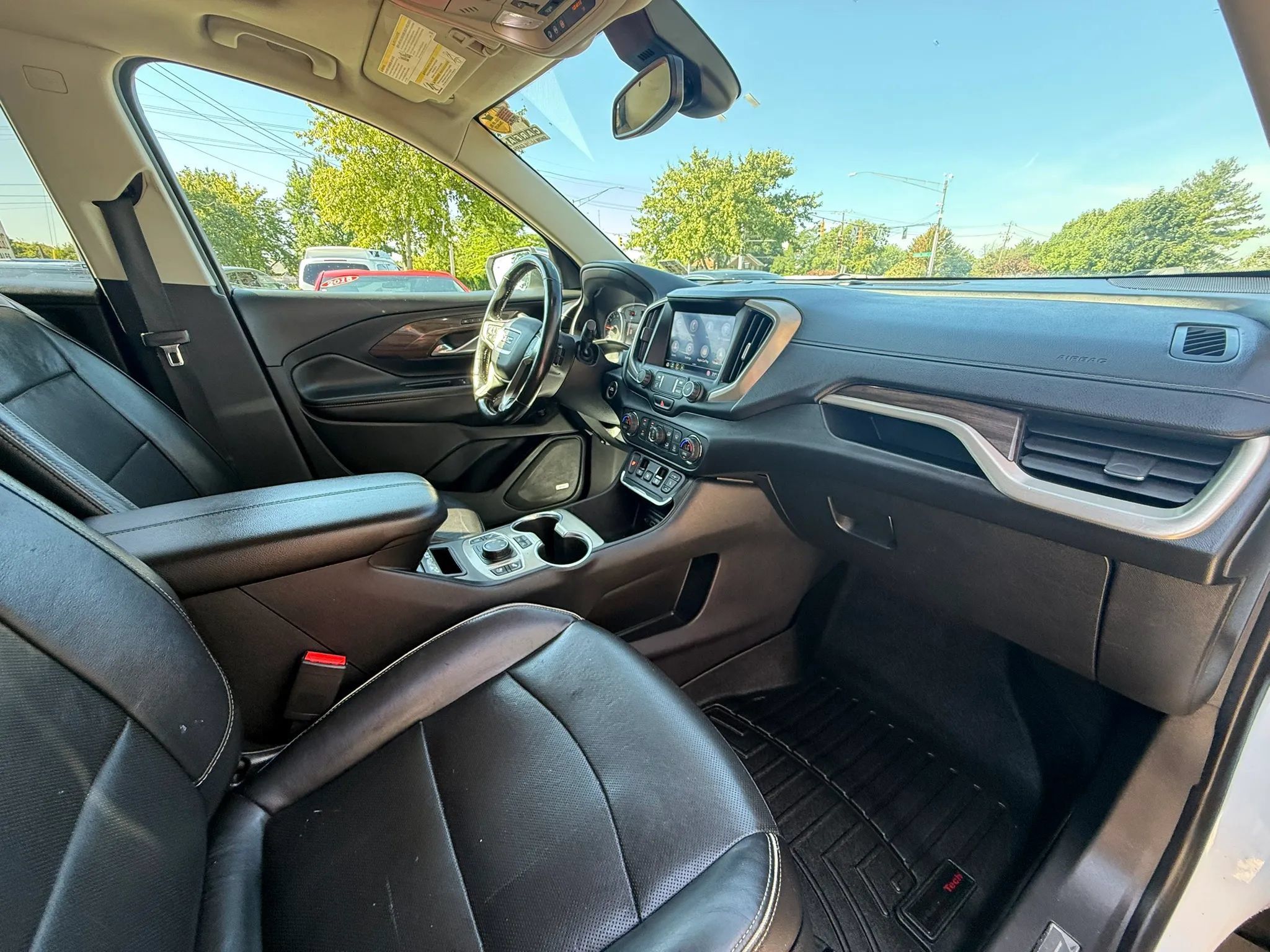 Used 2019 GMC Terrain Denali w/ Advanced Safety Package AWD/4WD image 11