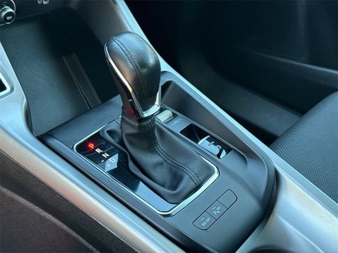 Certified 2024 Dodge Hornet R/T image 25