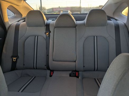 Used 2017 Kia Optima SX image 18