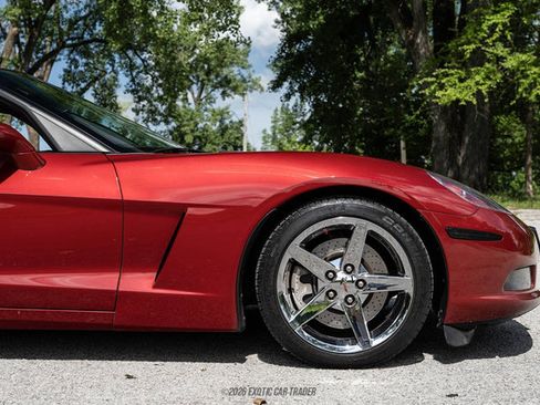Used 2008 Chevrolet Corvette Convertible w/ Preferred Equipment Group RWD image 11