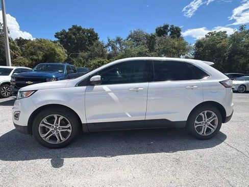 Used 2017 Ford Edge Titanium FWD image 2