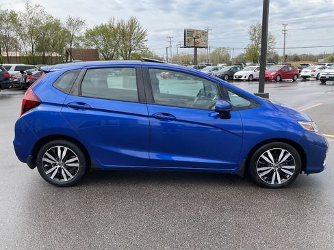Used 2018 Honda Fit EX image 9