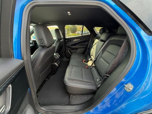 Used 2024 Chevrolet Blazer EV LT AWD/4WD image 3