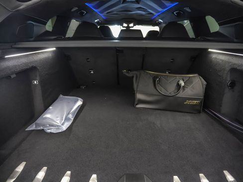 New 2026 BMW XM Label Red image 23