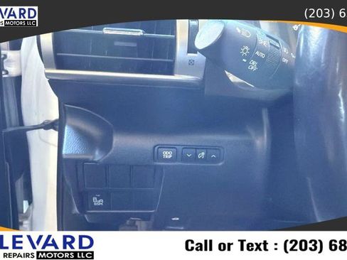 Used 2016 Lexus IS 300 AWD w/ Navigation System Package image 22