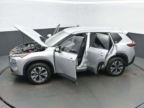 Used 2023 Nissan Rogue SV image 63