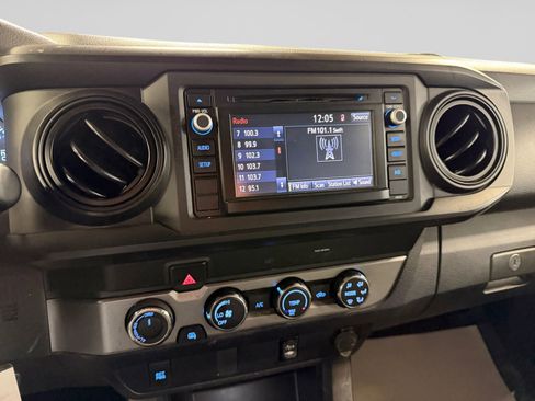 Used 2019 Toyota Tacoma SR w/ SR Convenience Package AWD/4WD image 29