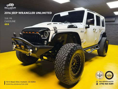 Used 2016 Jeep Wrangler Unlimited Sahara w/ Connectivity Group image 1