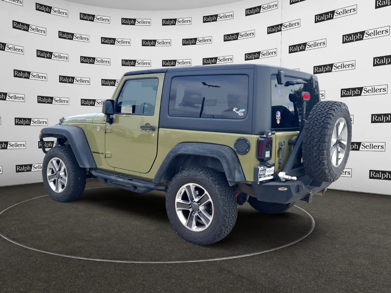 Used 2013 Jeep Wrangler Rubicon w/ PWR Convenience Group AWD/4WD image 4