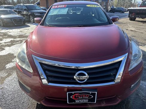 Used 2014 Nissan Altima 2.5 S image 2
