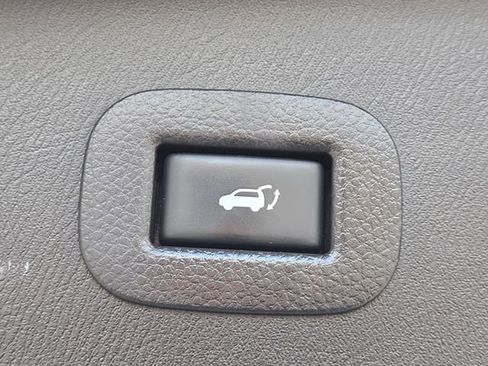 Used 2017 INFINITI QX80 4WD image 17