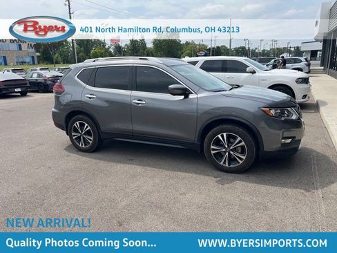 Used 2020 Nissan Rogue SV w/ Sun & Sound Touring Package AWD/4WD image 1