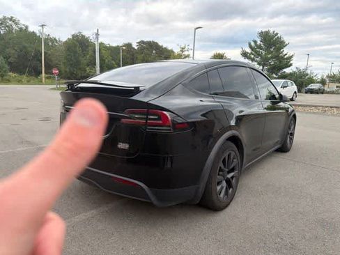 Used 2024 Tesla Model X Plaid AWD/4WD image 9
