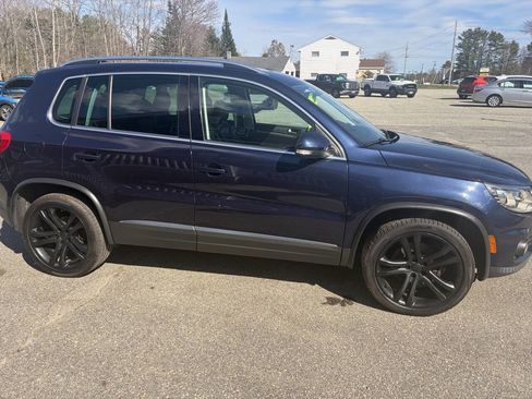 Used 2013 Volkswagen Tiguan S AWD/4WD image 11