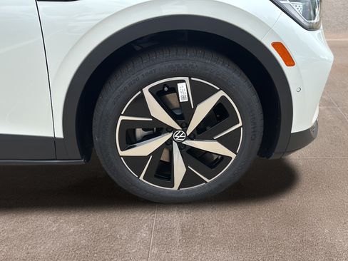 New 2026 Volkswagen ID.4 Pro S RWD image 9