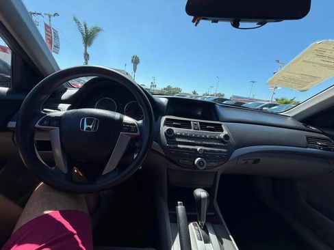 Used 2011 Honda Accord LX image 6