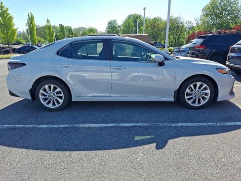 Used 2023 Toyota Camry LE w/ Convenience Package AWD/4WD image 6