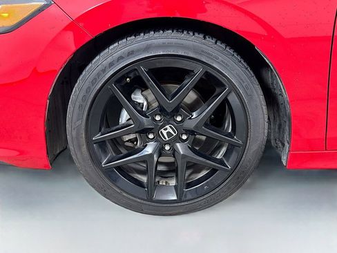 Used 2025 Honda Civic Sport image 28