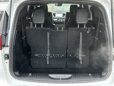 New 2025 Chrysler Voyager LX image 17
