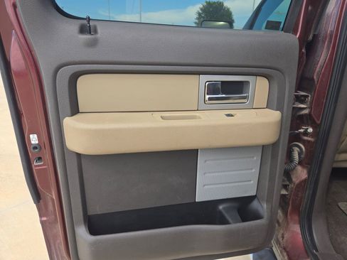 Used 2010 Ford F150 XLT RWD image 14