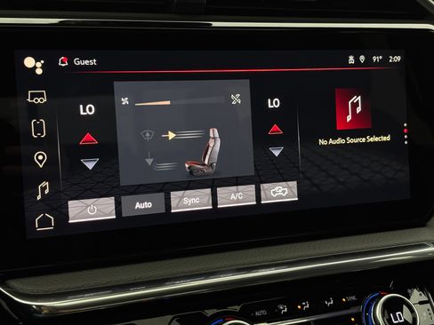 New 2026 GMC Sierra 1500 Denali w/ Denali Reserve Package AWD/4WD image 30