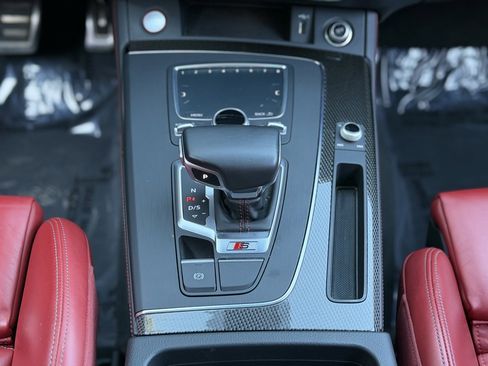 Used 2020 Audi SQ5 Premium Plus w/ Premium Plus Package image 48