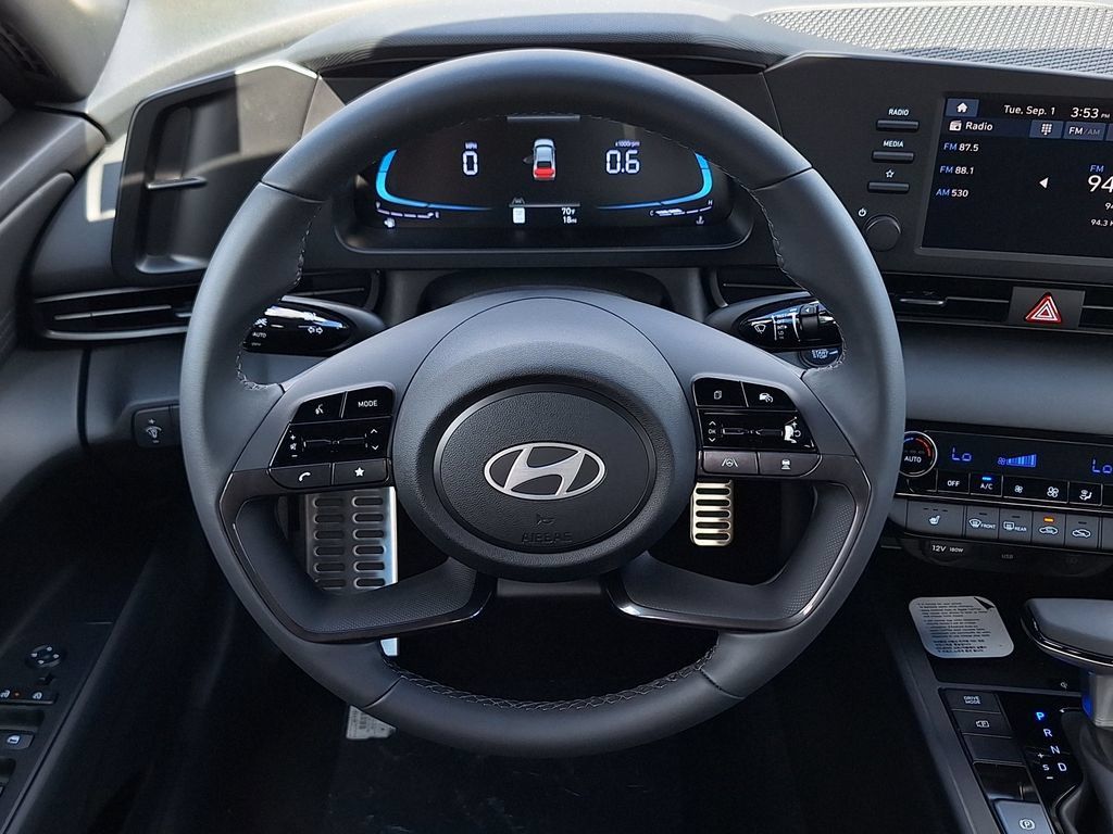 New 2026 Hyundai Elantra SEL Sport Premium FWD image 15
