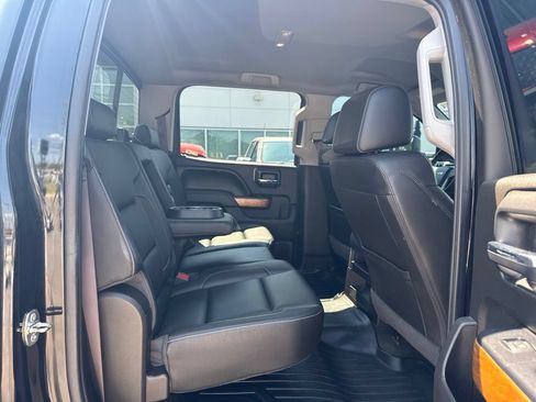 Used 2016 Chevrolet Silverado 2500 LTZ AWD/4WD image 22