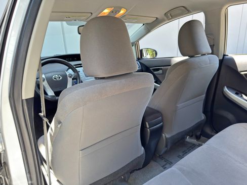 Used 2014 Toyota Prius Prime Plug-In Hybrid FWD image 30