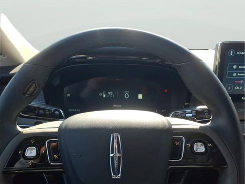 Used 2024 Lincoln Corsair AWD w/ Equipment Group 101A image 19