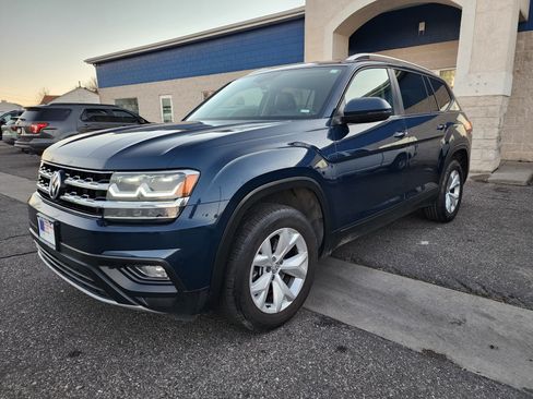 Used 2018 Volkswagen Atlas SE AWD/4WD image 3