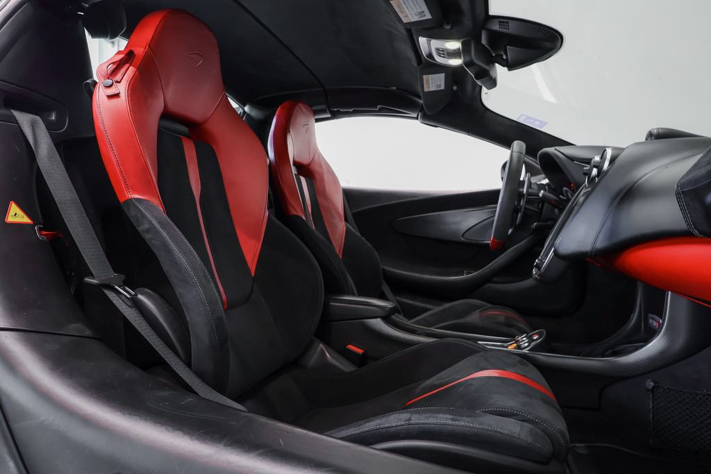 Used 2018 McLaren 570S Spider RWD image 34