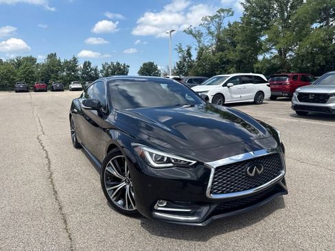 Used 2021 INFINITI Q60 3.0t Luxe RWD image 21