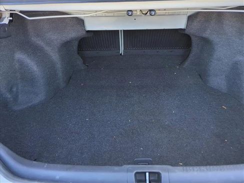 Used 2017 Toyota Camry SE image 22