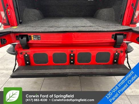 Used 2019 GMC Sierra 1500 SLT w/ SLT Premium Package image 20