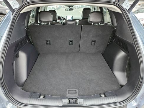 Used 2022 Ford Escape SEL image 32