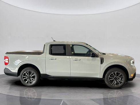 Used 2024 Ford Maverick Lariat w/ 4K Tow Package AWD/4WD image 7