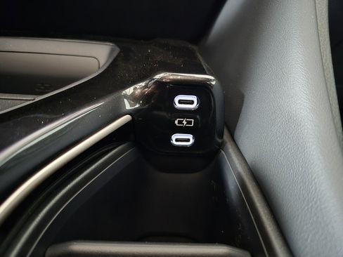 New 2026 Toyota Crown Signia image 31