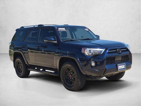 Used 2023 Toyota 4Runner SR5 Premium w/ Moonroof Package AWD/4WD image 3