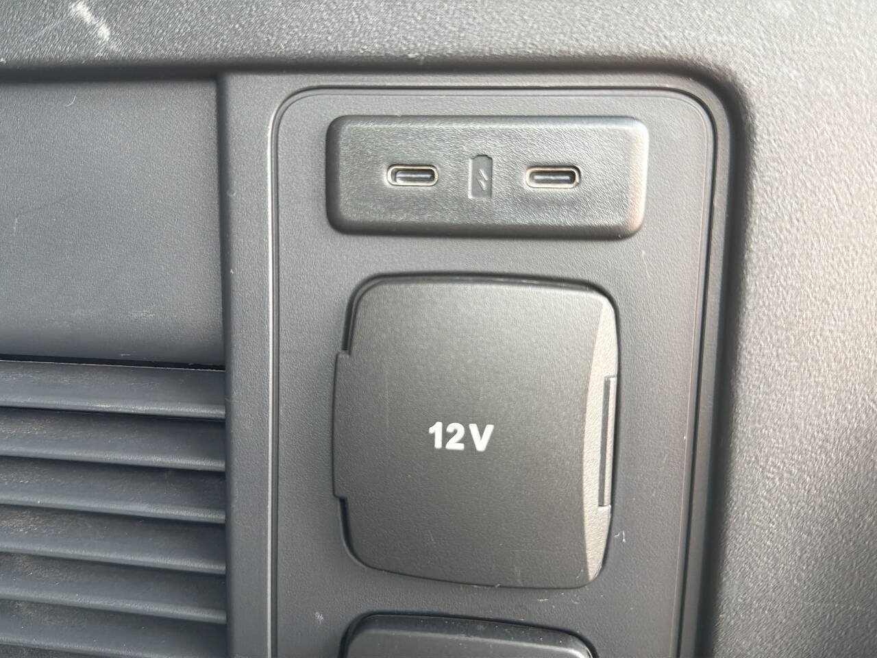 Used 2025 Ford Expedition Max Platinum AWD/4WD image 10