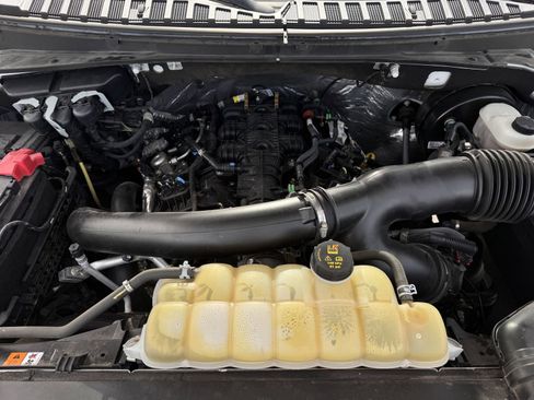 Used 2021 Ford Expedition Max Limited image 33