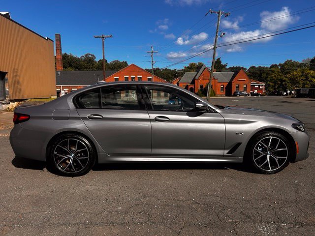 Used 2023 BMW 530e xDrive w/ Executive Package AWD/4WD image 8