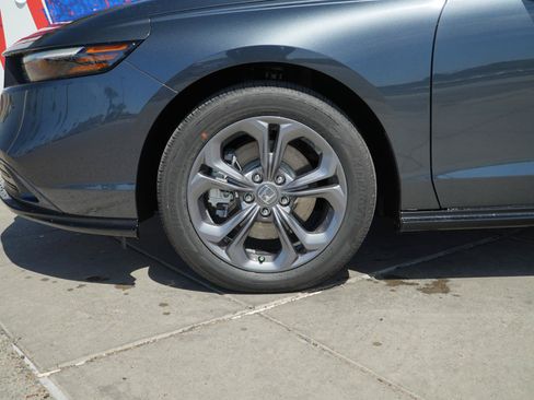 Used 2026 Honda Accord EX-L image 12