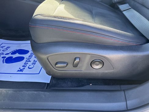 Used 2024 Chevrolet Blazer EV RS image 12