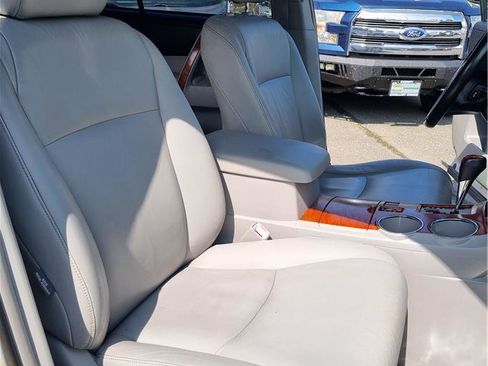 Used 2009 Toyota Highlander Limited AWD/4WD image 10