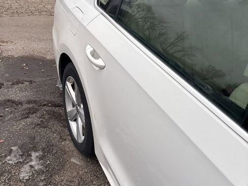 Used 2013 Volkswagen Passat 2.5 SE image 9