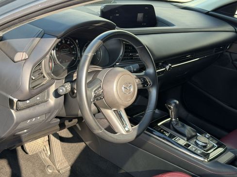 Used 2025 MAZDA CX-30 AWD 2.5 S w/ Preferred Package image 4