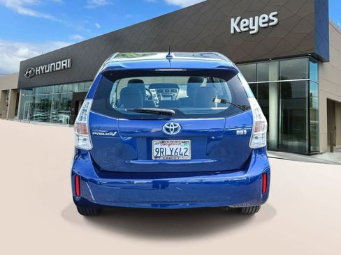 Used 2012 Toyota Prius V Three FWD image 6