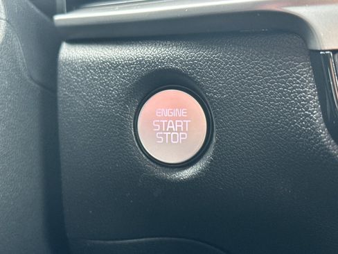 New 2026 Kia Sorento S image 24